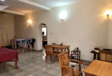 For Girls Only/House ,(Colombo / Kandy Road) 2 min walking distance to Kelaniya Campus/Colombo Kandy road